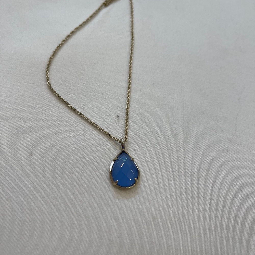 Kendra Scott teardrop necklace